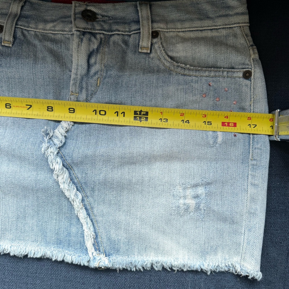 Vintage Y2K Guess Women's light Blue Denim mini Skirt size 24 - Picture 15 of 16